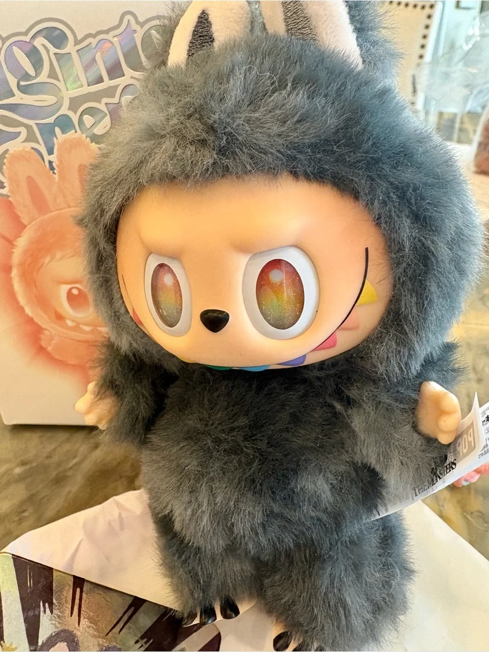 ULTRA RARE Big Into Energy Labubu HIDDEN Rainbow smile eyes BLACK GREY BAG CHARM